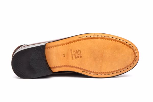Penny loafers tan